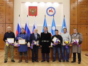 В Якутии хранителям традиционной культуры вручены стипендии главы республики