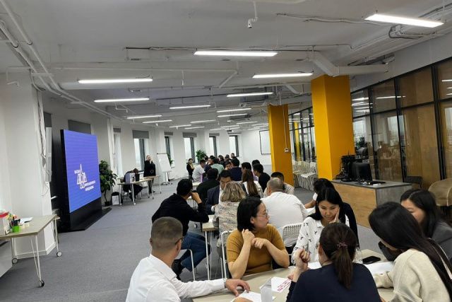 В Якутске представители республиканских министерств и ведомств сразились в интеллектуальной игре