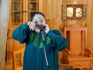 Открылся якутский балаган