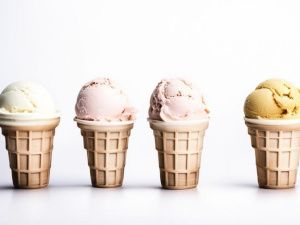 Кабмин приравнял мороженое с этиловым спиртом к алкогольной продукции