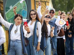 Айсен Николаев: В Якутии растет замечательная молодежь – настоящие патриоты Отчизны