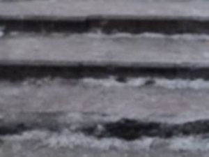 Верховный Суд Якутии увеличил компенсацию морального вреда и взыскал с банка за падение на лестнице 150 000 рублей