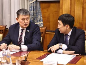 Айсен Николаев положительно оценил итоги работы АО «РИК Плюс» и Группы «РИК» в 2023 году