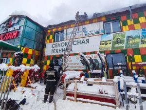 Площадь пожара в магазине в Якутске составила 800 квадратных метров