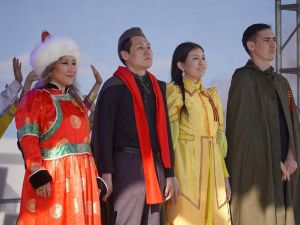 «Дружбой народов ковалась Победа»: многонациональный гимн памяти и единства