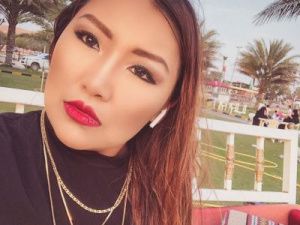 Экстрасенс из Якутии: "Как я бомжевала в Камбодже..."