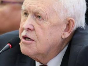 Виктор Губарев: Малая авиация и социальное партнерство как ключевые  вопросы развития российской Арктики 