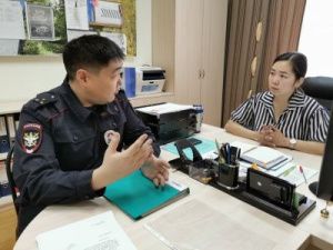 Транспортные полицейские Якутии провели встречу со студентами железнодорожного техникума в посёлке Нижний Бестях