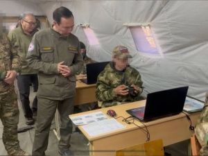 Айсен Николаев в зоне СВО посетил полигон операторов БПЛА
