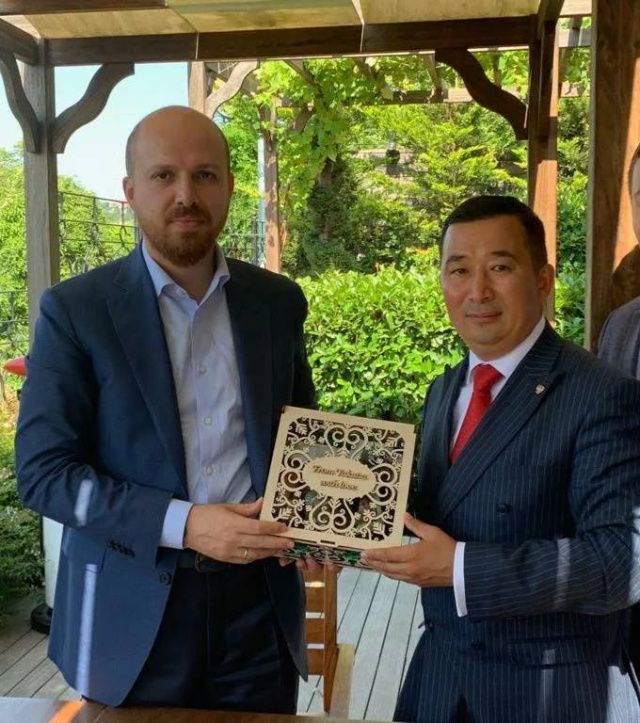 Зарплата Айхала Габышева составляла более 2.000.000 рублей в месяц