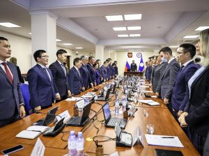 Состоялось первое заседание Правительства Якутии в новом составе