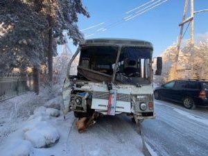 В ГИБДД рассказали подробности столкновения двух автобусов в Якутске