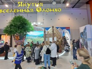 Погрузиться во вселенную Олонхо: павильон Якутии на выставке «Россия» на ВДНХ