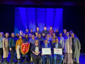 ТЮЗ победил в номинации «ЯКУТСКУ-390» в конкурсе «Лучшее оформление колонны» в рамках первомайской акции Федерации независимых профсоюзов России