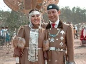 Семья главы Якутии вошла в десятку богатейших семей среди губернаторов России