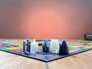 Таланты АЛРОСА: сотрудник компании создал настольную игру «Сахаполия»