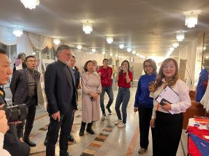 В День народного единства в Якутии состоялся открытый разговор «Наша сила – в цели Единой»
