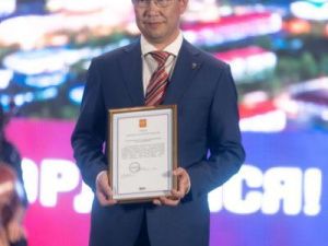 Глава Якутии поздравил алданцев с присвоением городу Алдан почётного звания «Город трудовой доблести»