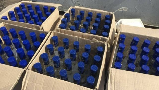 Предпринимателя из Нерюнгри оштрафовали на 400 тысяч рублей за хранение в гараже крупной партии алкоголя