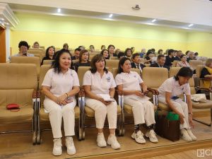 В Якутске органы власти и местного самоуправления обсудили вопросы активного долголетия