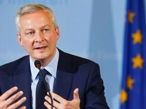 Франция заявила о "тотальной экономической войне" с Россией и народом