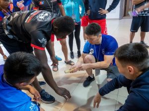 АО "АК "Железные дороги Якутии" берет под свое крыло якутские виды спорта во Владивостоке