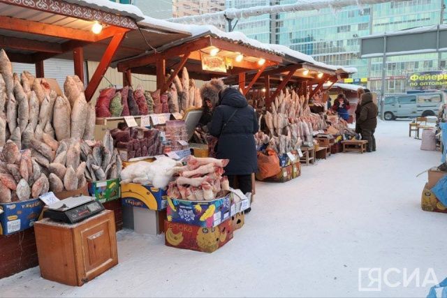 Обзор цен на рыбу, мясо, деликатесы на Крестьянском рынке Якутска