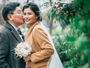 Красавица-хомусистка вышла замуж за председателя правления якутского банка