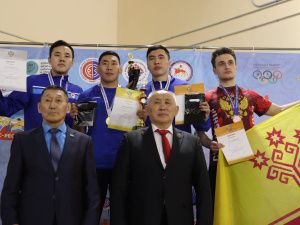 Пять золотых медалей чемпионата России принесли якутские мас-рестлеры