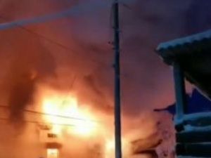 В Якутии сгорел торговый центр, в котором располагался детский развлекательный центр
