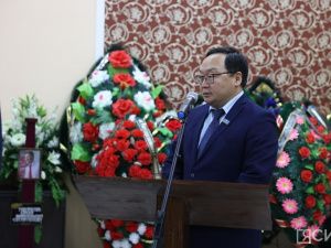 «Какой он был скромный, такой же был железный характером». В Якутске простились с Саввой Михайловым