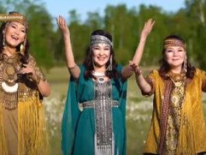 «Дьүөгэлиилэр» онлайн-кэнсиэр: Ника, Олимпия, Далаана