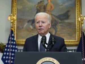 Байден подписал указ о санкциях в связи с признанием Россией ДНР и ЛНР