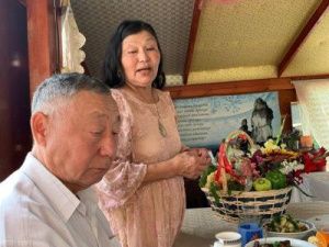 Хорошая новость! Семье Чомчоевых общественность построила новый дом