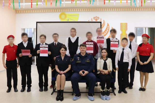 Заместитель начальника отдела по конвоированию Иван Шипин принял участие в проведении детского конкурса «Вклад советского народа в победу в Великой Отечественной войне»