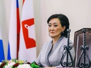 Мэр Якутска переведет часть сотрудников на постоянную удаленку
