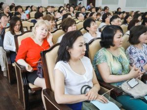 Профессия добрых дел: В Якутске поздравили социальных работников