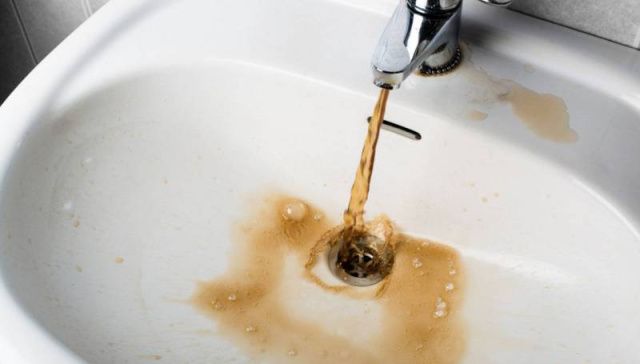 «Водоканал» пытался оспорить штраф за грязную воду, назвав ответственной мэрию