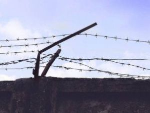 В Алдане распространителей наркотиков отправили в колонию на 7 и 10 лет