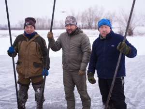 В Якутске прошел субботник по заготовке льда для семей участников СВО и пожилых