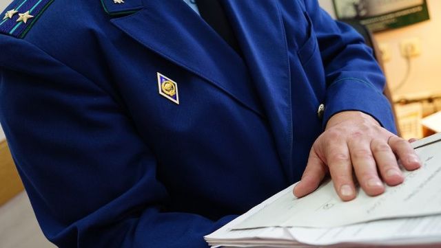 По постановлению прокуратуры Абыйского района учреждение здравоохранения оштрафовано за нарушение порядка проведения обязательного медицинского освидетельствования водителей транспортных средств