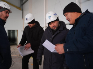 Евгений Григорьев проверил ход строительства многофункционального спортивного комплекса