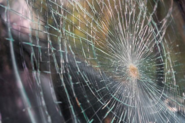 17-летний пасынок разбил машину отчима после семейной ссоры