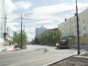 Дороги к образовательным учреждениям ремонтируют в Якутске