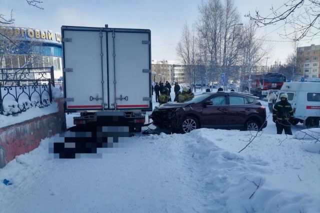В ГИБДД Якутии рассказали подробности смертельного ДТП в Нерюнгри