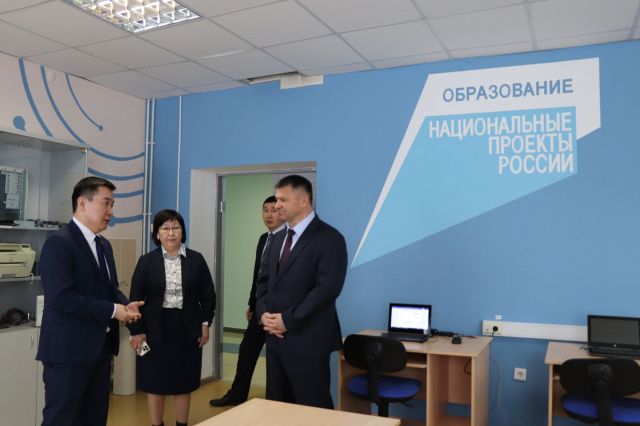 В Якутии для незанятых и безработных граждан проведут профобучение и переподготовку для трудоустройства на крупные предприятия 