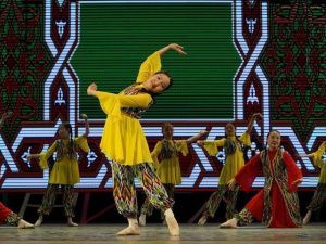 "Танцуй Ярко! Лови Ритм!»