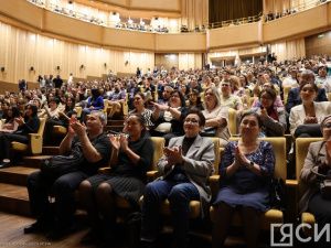 С оглушительным успехом состоялась премьера оперы-олонхо «Ньургун Боотур» в Астане