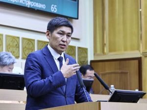 Кандидатуру Анатолия Семенова на должность зампреда правительства Якутии согласовали в Ил Тумэне