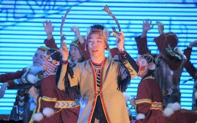 На фестиваль эвенкийского фольклора прибыли делегации из пяти регионов РФ